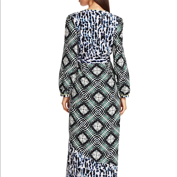 SOLD OUT - Picture 6 of 12